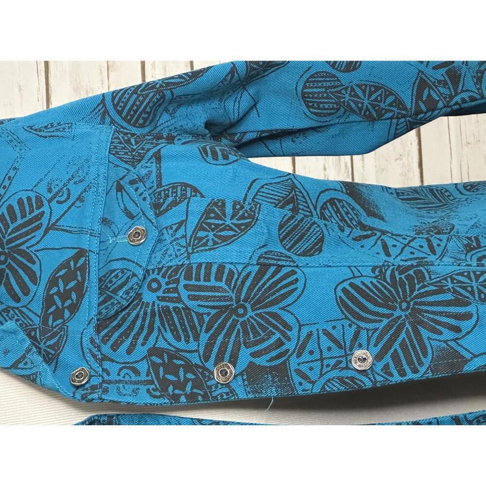 Chico's teal/black artsy tribal floral cotton denim jacket Size 1/Med/8 - Picture 4 of 7